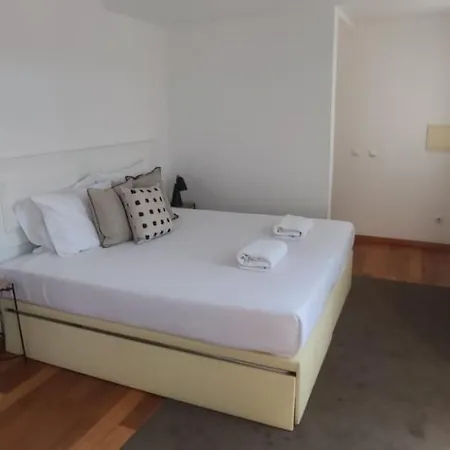 In - S. Bento Apartament